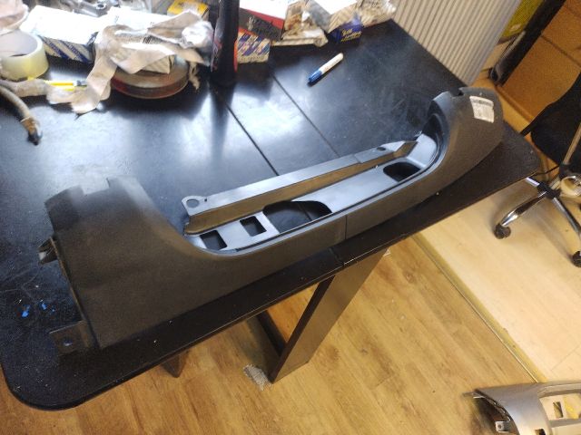 bontott FIAT DOBLO Jobb hátsó Lámpakeret