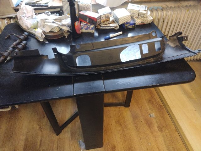 bontott FIAT DOBLO Jobb hátsó Lámpakeret