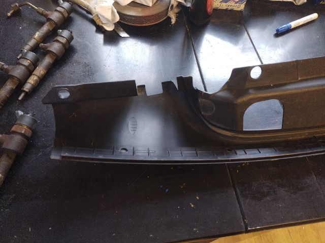 bontott FIAT DOBLO Jobb hátsó Lámpakeret