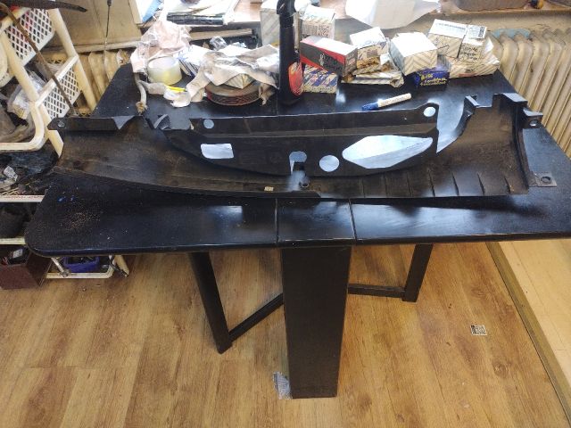 bontott FIAT DOBLO Jobb hátsó Lámpakeret