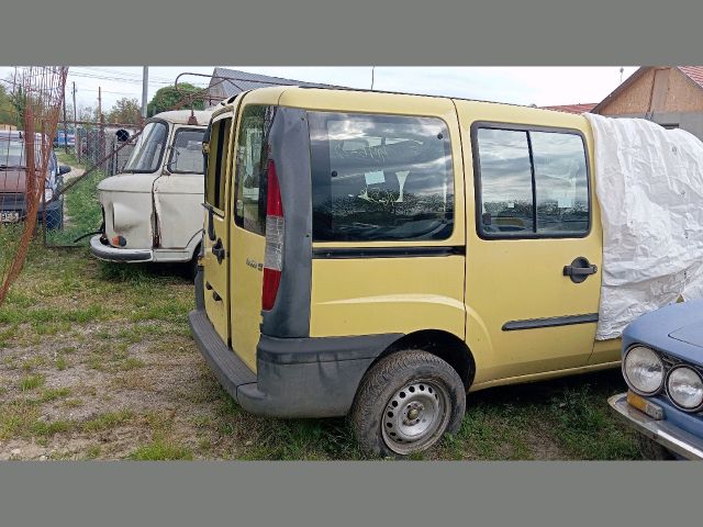 bontott FIAT DOBLO Jobb hátsó Negyed Karosszéria Csomag