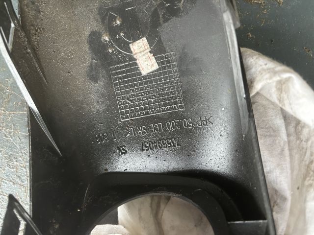 bontott FIAT DOBLO Jobb Ködfényszóró Lámpakeret