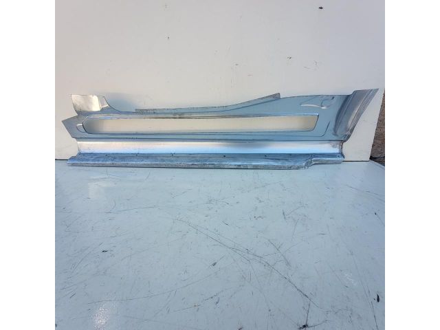 bontott FIAT DOBLO Jobb Küszöb