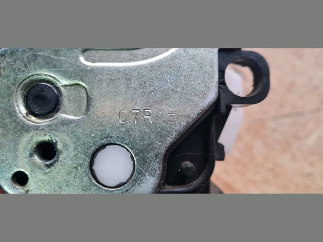 bontott FIAT DOBLO Jobb Tolóajtó Zárszerkezet