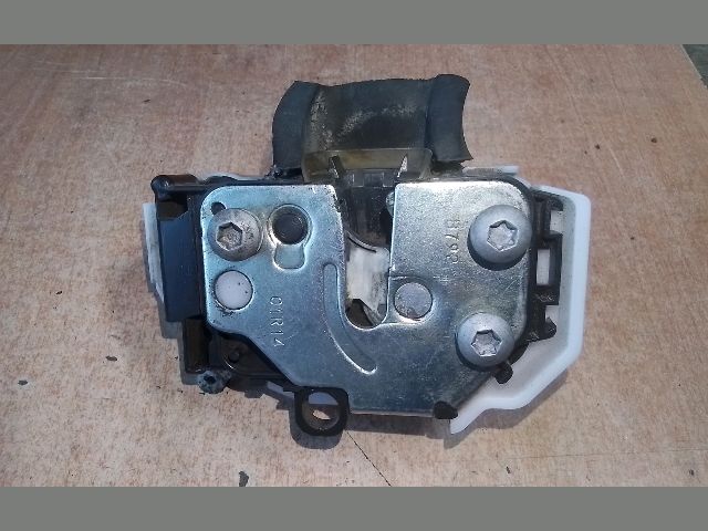 bontott FIAT DOBLO Jobb Tolóajtó Zárszerkezet