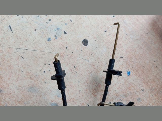 bontott FIAT DOBLO Kilincs Bowden (Pozíciófüggetlen)