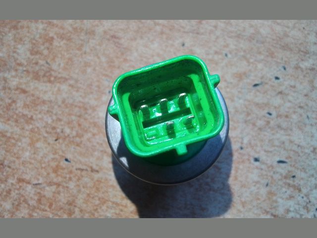 bontott FIAT DOBLO Klíma Nyomásérzékelő Kapcsoló