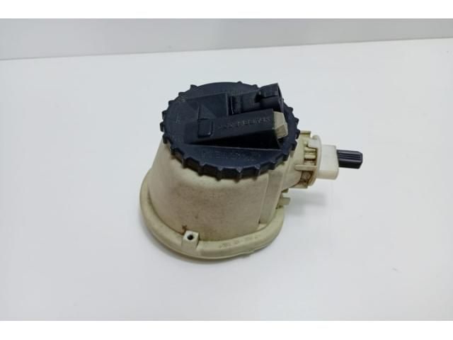 bontott FIAT DOBLO Ködfényszóró (Pozíciófüggetlen)