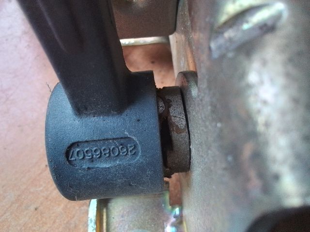 bontott FIAT DOBLO Kormányoszlop