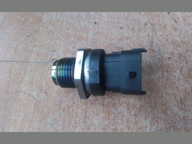 bontott FIAT DOBLO Nyomásszabályzó Szelep