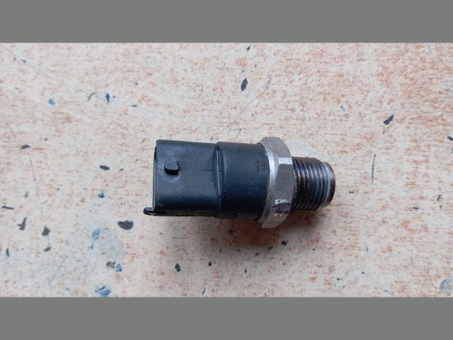 bontott FIAT DOBLO Nyomásszabályzó Szelep