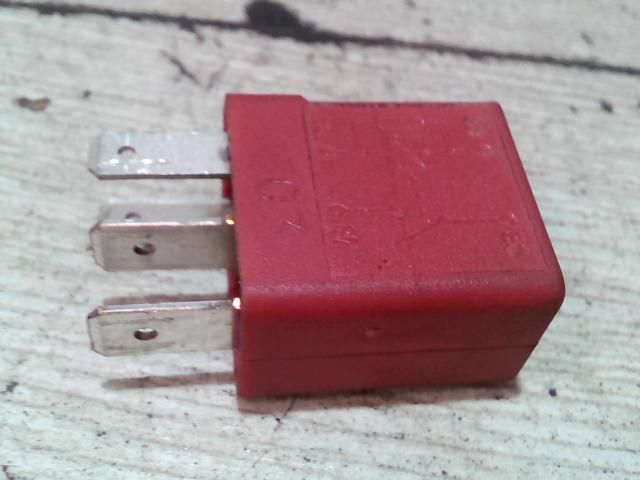 bontott FIAT DOBLO Relé