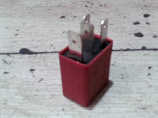 bontott FIAT DOBLO Relé