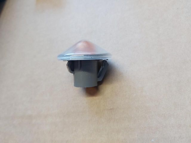 bontott FIAT DOBLO Sárvédő Irányjelző (Pozíciófüggetlen)