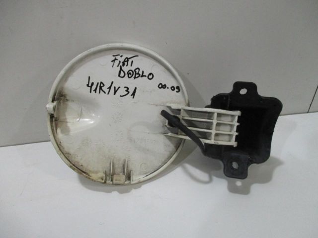 bontott FIAT DOBLO Tankajtó