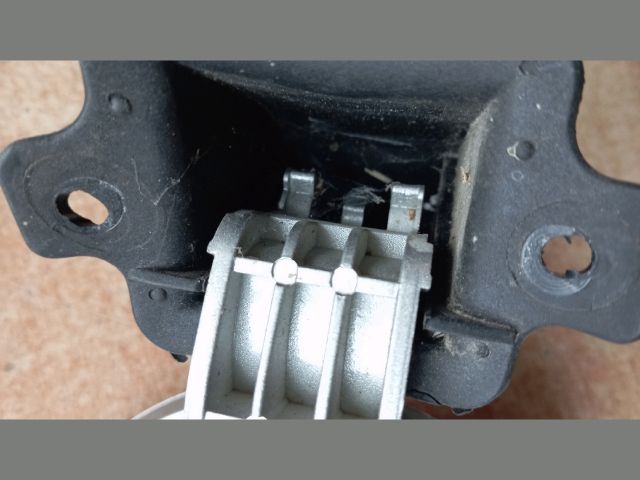 bontott FIAT DOBLO Tankajtó