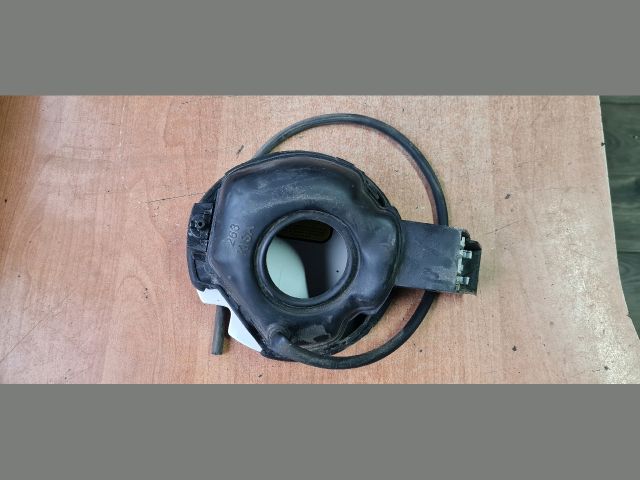 bontott FIAT DOBLO Tankajtó