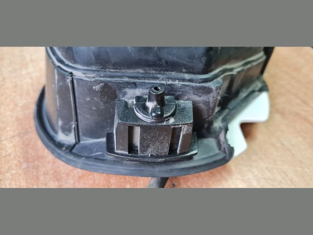 bontott FIAT DOBLO Tankajtó