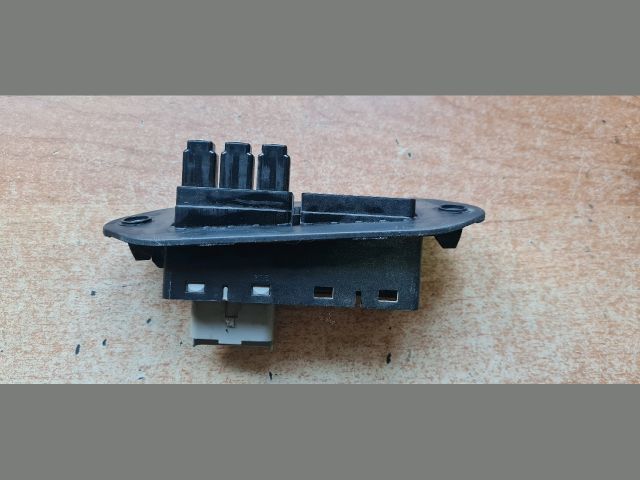 bontott FIAT DOBLO Tolóajtó Érintkező