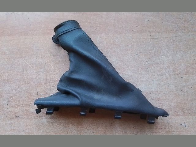 bontott FIAT DOBLO Váltószoknya