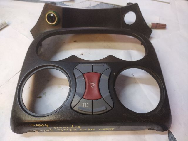 bontott FIAT DOBLO Vészvillogó Kapcsoló