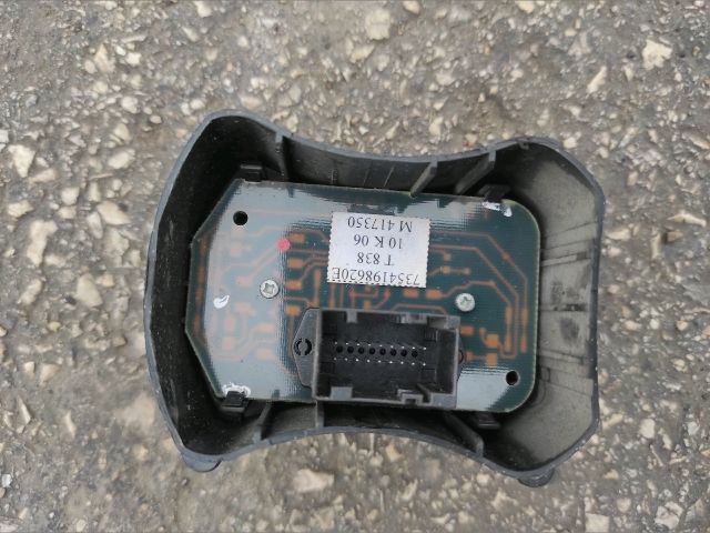 bontott FIAT DOBLO Vészvillogó Kapcsoló