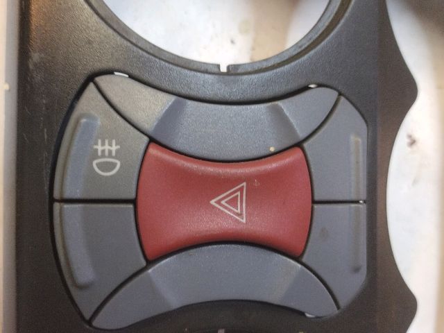 bontott FIAT DOBLO Vészvillogó Kapcsoló