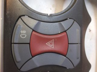 bontott FIAT DOBLO Vészvillogó Kapcsoló