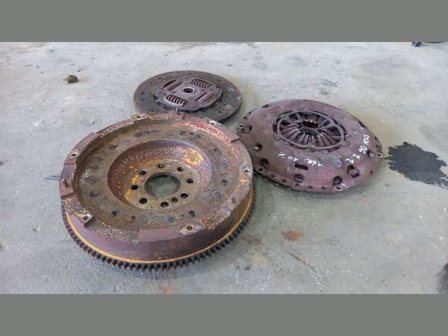 bontott FIAT DUCATO Kuplung Szett Lendkerékkel