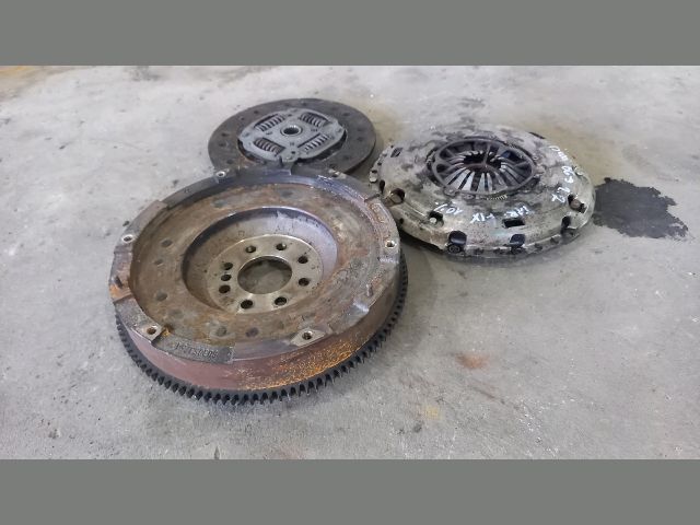 bontott FIAT DUCATO Kuplung Szett Lendkerékkel