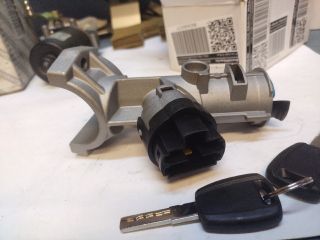 bontott FIAT DUCATO Gyújtáskapcsoló Házzal