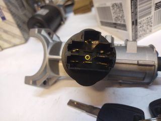 bontott FIAT DUCATO Gyújtáskapcsoló Házzal