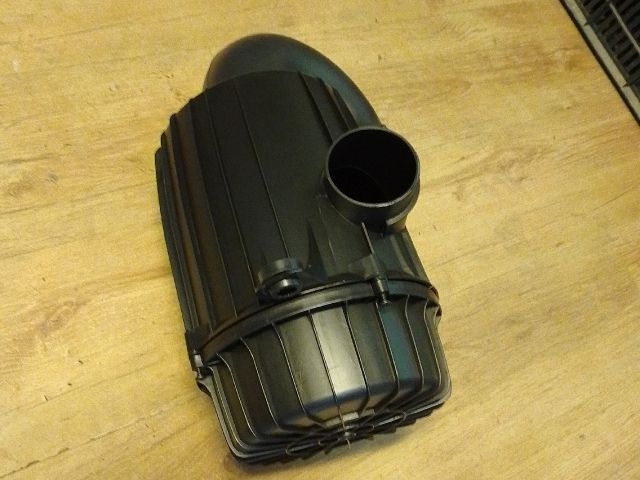 bontott FIAT DUCATO Légszűrő Ház