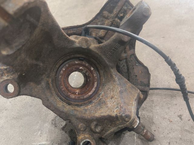 bontott FIAT DUCATO Jobb első Csonkállvány Kerékaggyal