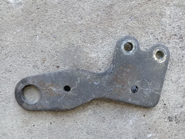 bontott FIAT DUCATO Adagoló Tartó Bak