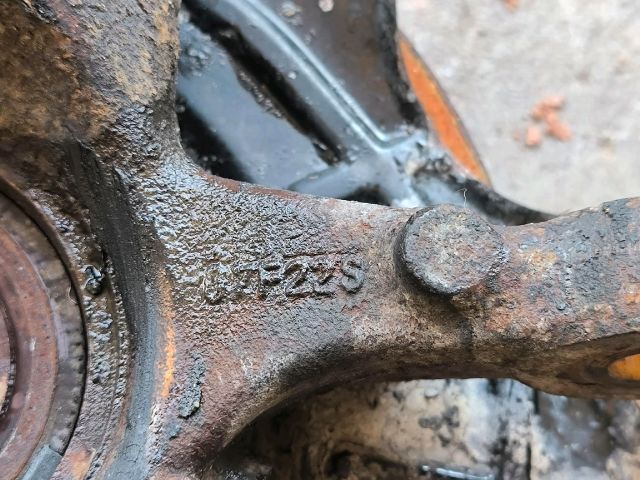 bontott FIAT DUCATO Bal első Csonkállvány Kerékaggyal