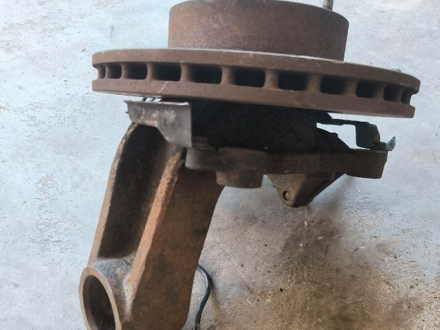 bontott FIAT DUCATO Bal első Csonkállvány Kerékaggyal