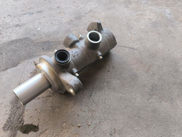 bontott FIAT DUCATO Főfékhenger