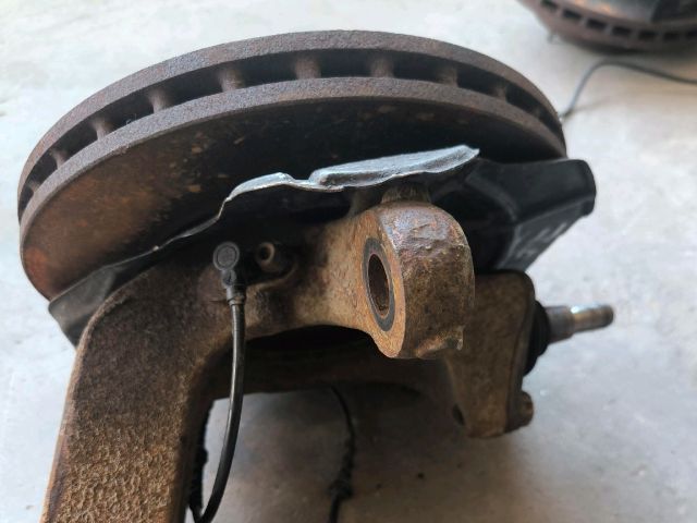 bontott FIAT DUCATO Jobb első Csonkállvány Kerékaggyal