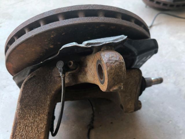 bontott FIAT DUCATO Jobb első Csonkállvány Kerékaggyal