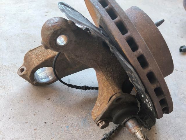 bontott FIAT DUCATO Jobb első Csonkállvány Kerékaggyal