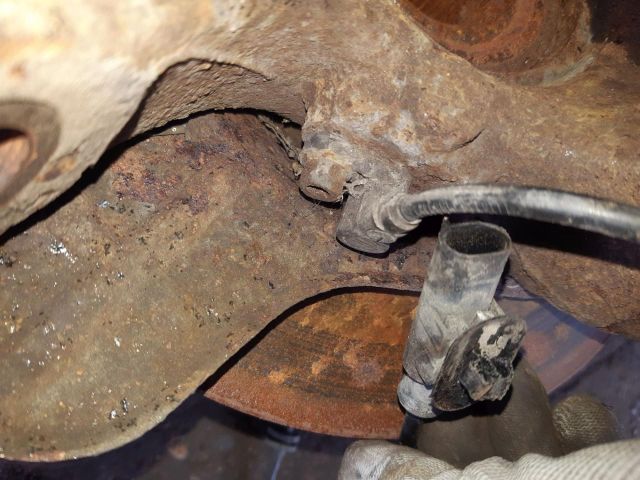 bontott FIAT DUCATO Jobb első Csonkállvány Kerékaggyal