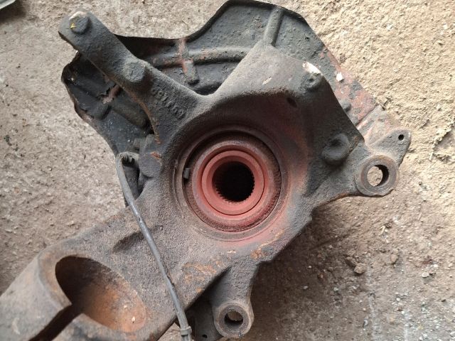 bontott FIAT DUCATO Jobb első Csonkállvány Kerékaggyal