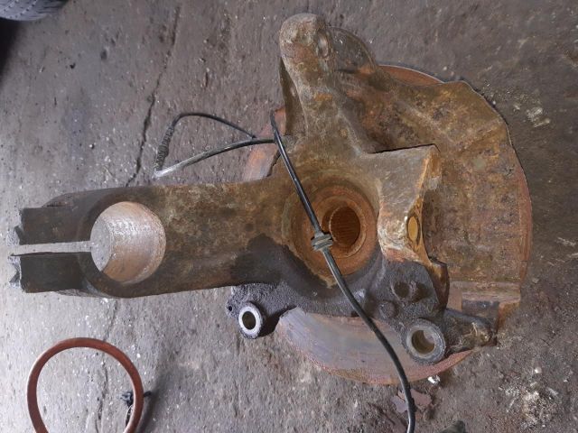 bontott FIAT DUCATO Jobb első Csonkállvány Kerékaggyal