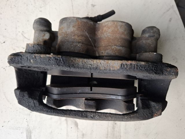 bontott FIAT DUCATO Jobb első Féknyereg Munkahengerrel