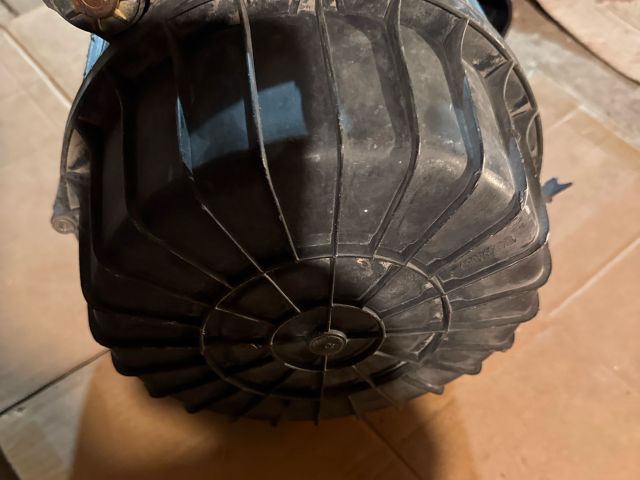 bontott FIAT DUCATO Légszűrő Ház