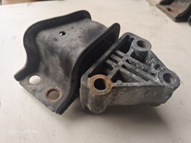 bontott FIAT DUCATO Motor Tartó Bak (Fém)