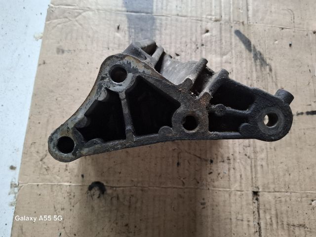 bontott FIAT DUCATO Motor Tartó Bak (Fém)