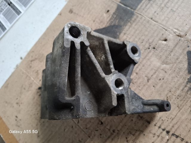 bontott FIAT DUCATO Motor Tartó Bak (Fém)