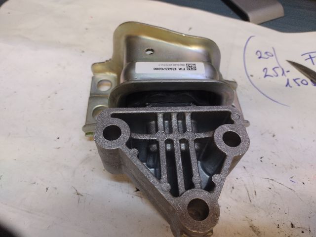 bontott FIAT DUCATO Motor Tartó Bak (Fém)